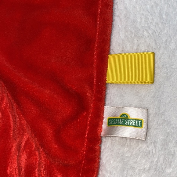 Elmo Security Blanket by bright starts (Sesame Street) - Picture 4 of 10